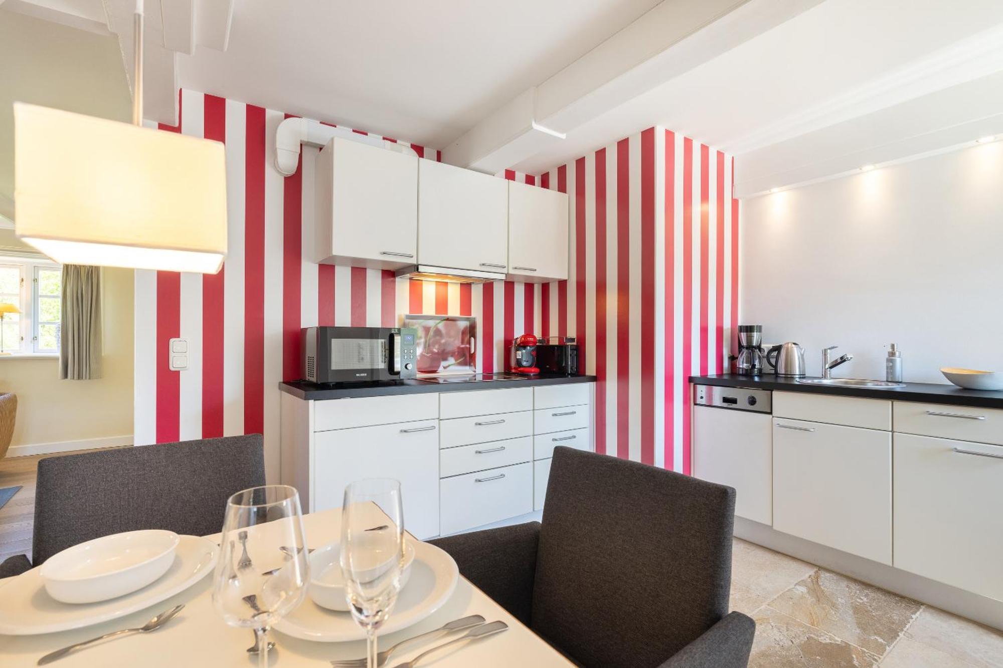 Persimmon Apartment